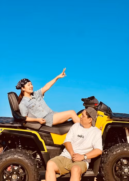 Phát hiện “tình địch”, Thanh Thúy đã giả làm Đức Thịnh để trả lời. Sau đó, hai vợ chồng cùng nói chuyện thẳng thắn, nhìn nhận lại những gì đã qua, thấy điểm nào chưa hài lòng về nhau để tìm được tiếng nói chung.