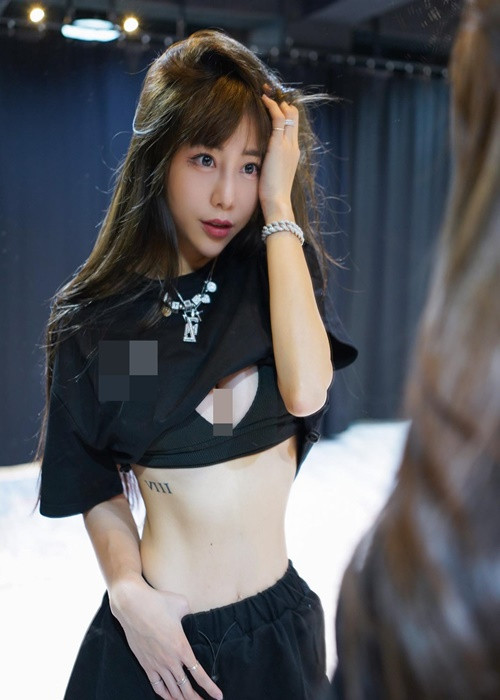 Nhiều cư dân mạng Đài Loan đặt biệt danh cho cô nàng là " nữ thần cổ động".