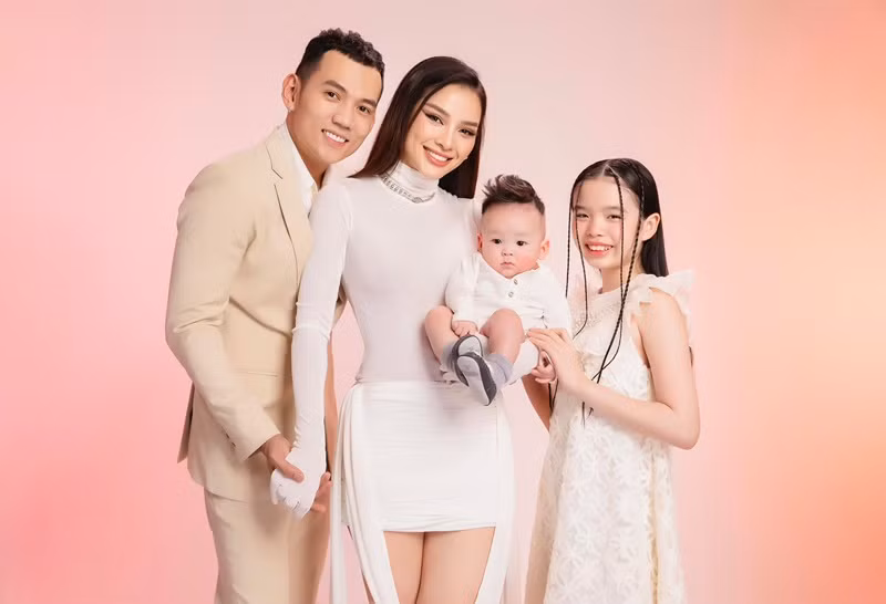 Phương Trinh Jolie từng bày tỏ, cô biết ơn Lý Bình vì luôn bên cạnh cô lúc khó khăn nhất.