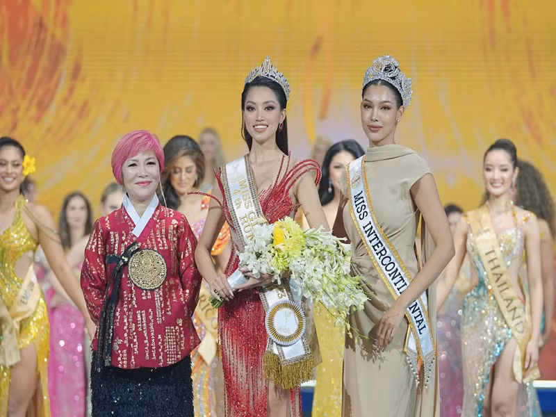 Ba vong goi cam cua A hau Miss Global 2023 Doan Thu Thuy