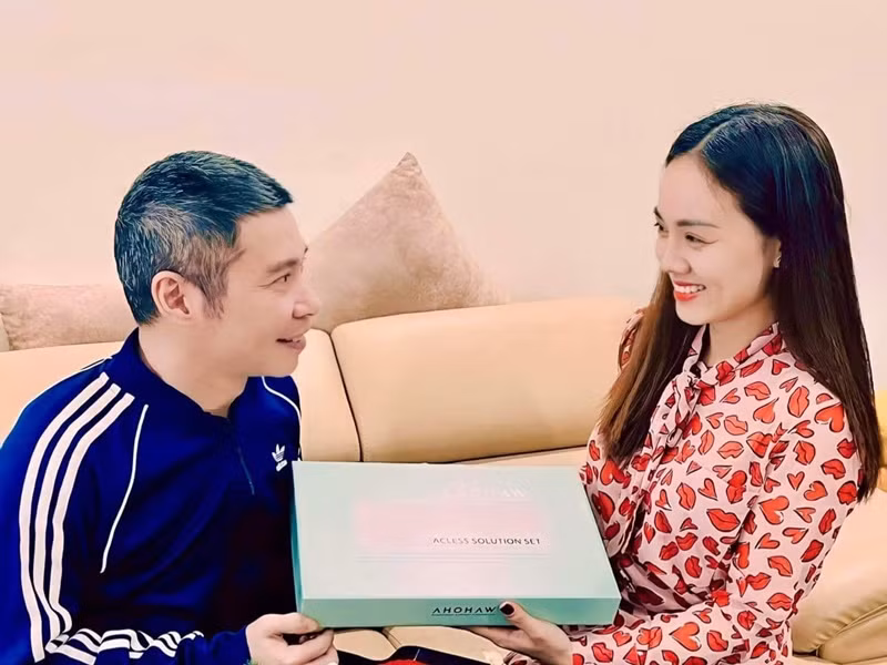 NSND Công Lý bị đột quỵ năm 2021. Anh đang trong quá trình phục hồi sức khỏe. Ảnh: FBNV.