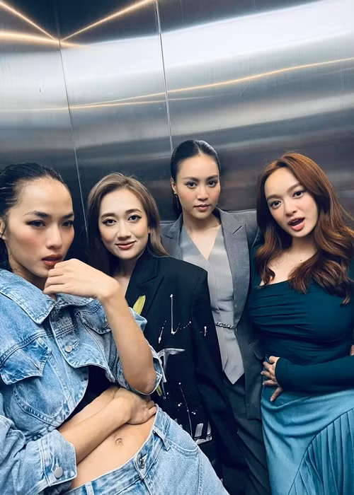 Ninh Dương Lan Ngọc, Kaity Nguyễn, Thùy Anh, Phương Lan, Thoại Tiên hợp tác trong phim Cô gái từ quá khứ.