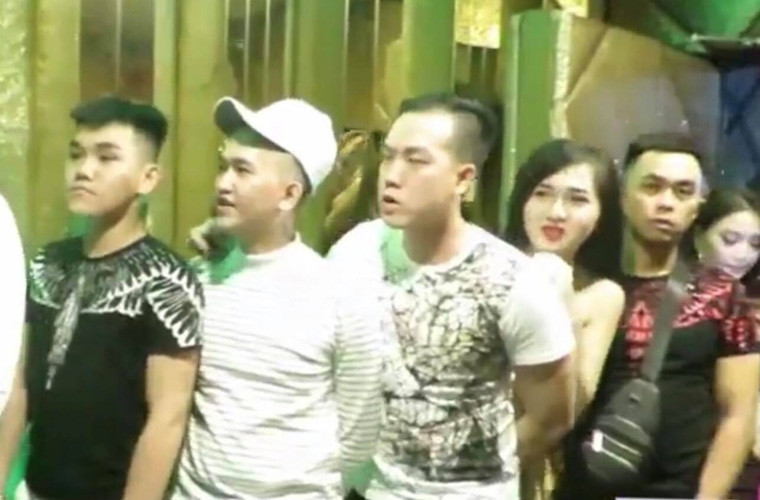 Kết thúc buổi kiểm tra, công an đã đưa 70 người không có giấy tờ tùy thân, hay nghi vấn về ma túy, phạm pháp hình sự, về trụ sở công an phường làm việc. Qua kiểm tra, công an xác định có 7 người dương tính với chất ma túy.