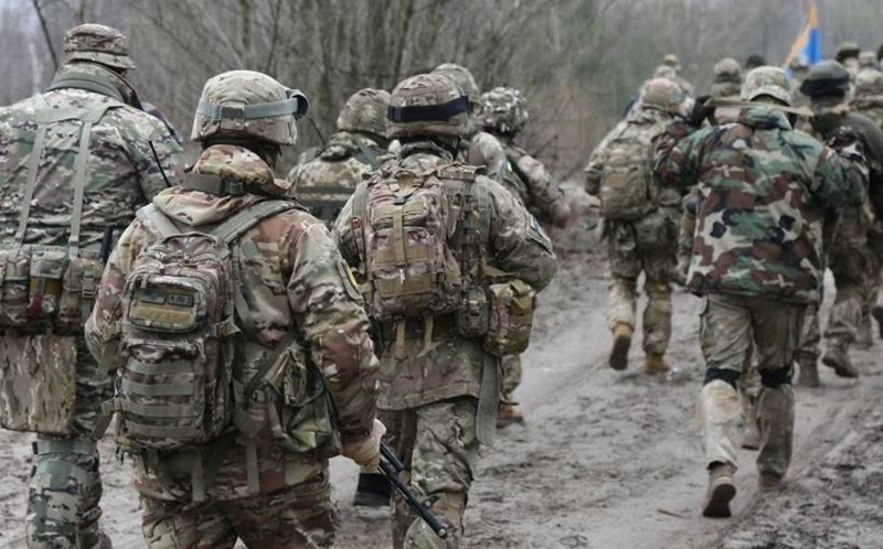 Các đơn vị của nhóm quân miền Bắc đã ngăn chặn nỗ lực đột phá các nhóm cơ động của Lực lượng Vũ trang Ukraine bằng xe bọc thép tiến sâu vào lãnh thổ Liên bang Nga tại Skrylevka, Levshinka, Semenovka, Alekseevsky và Kamyshny. Ảnh: Top War.