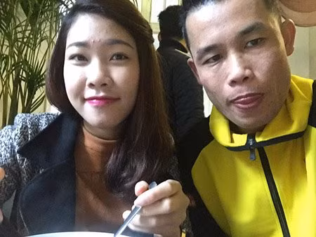 Hiep “Ga” bat ngo tiet lo dam cuoi voi ban gai moi-Hinh-3