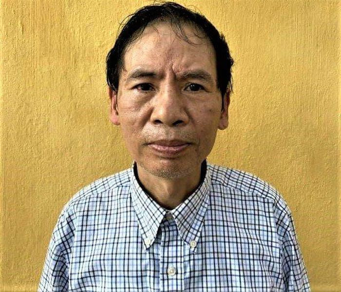  Nguyên giám đốc Công ty ASA bị bắt vì tăng khống giá 7 triệu cổ phiếu: Ngày 24/1, Bộ Công an đã khởi tố bị can, bắt tạm giam Nguyễn Văn Nam, nguyên Giám đốc Công ty cổ phần ASA, về tội Lừa đảo chiếm đoạt tài sản. Nam đã làm giả hồ sơ, tài liệu để tăng khống 7 triệu cổ phiếu của Công ty, tương đương khoảng 70 tỷ đồng rồi niêm yết bán để thu tiền bất chính. 