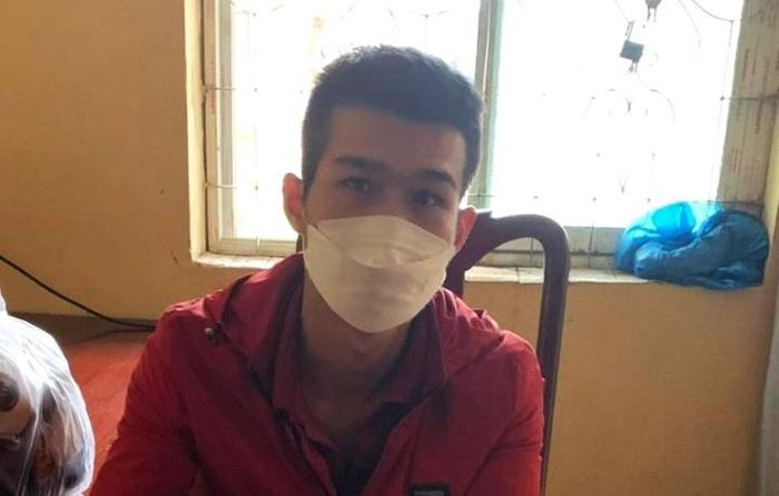  Xô xát ở nhà bố đẻ, nam thanh niên đâm chết người: Lương Xuân Cương (SN 1992, trú huyện Hàm Yên, Tuyên Quang) khi uống rượu tại nhà bố đẻ đã xô xát với em ruột là Lương Tiến Dương. Thấy Cương và Dương đánh nhau, anh N.N.C vào can ngăn thì bị Cương dùng kéo đâm anh C. tử vong. Ngày 24/1, Công an tỉnh Tuyên Quang cho biết đang tạm giữ Cương để điều tra. 