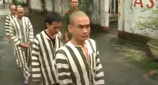 Hanh trinh pha an: Dao mo, trom hop so doi chuoc 300 trieu dong-Hinh-6