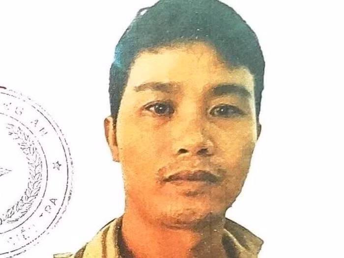  Truy nã đối tượng tổ chức cho người khác trốn đi nước ngoài: Ngày 28/1, Bộ Công an đã ra quyết định truy nã bị can Phạm Tiến Lợi với tội danh bị khởi tố: Tổ chức cho người khác trốn đi nước ngoài. Bộ Công an cho hay, bất kỳ người nào cũng có quyền bắt và giải ngay người đang bị truy nã đến cơ quan Công an, Viện kiểm sát hoặc Ủy ban nhân dân nơi gần nhất.