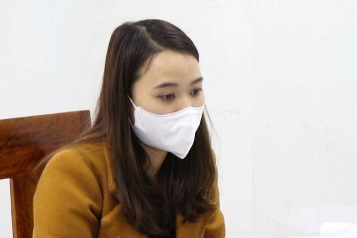  Lừa người thân, bạn bè góp vốn mua đất, kiều nữ chiếm đoạt hơn 16 tỷ: Bằng hình thức kêu gọi góp vốn đầu tư mua đất sinh lời ở tỉnh Quảng Bình, từ đầu năm 2021 đến nay, Nguyễn Thị Lành (SN 1997, trú tại huyện Quảng Ninh) đã lừa đảo, chiếm đoạt của người thân, bạn bè... hơn 16 tỷ đồng. Ngày 25/1, Công an tỉnh Quảng Bình cho biết đã khởi tố, bắt tạm giam Lành.