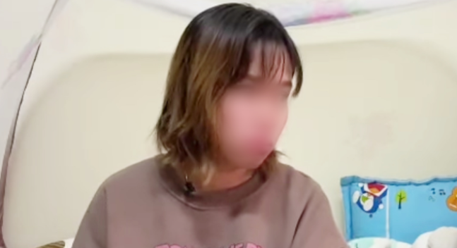 Me be gai 3 tuoi nghi bi gam dinh vao dau an han, mong con tinh lai