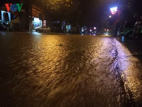 Son La: Mua lu lich su tai Mai Son, dan cuong cuong chay thoat than