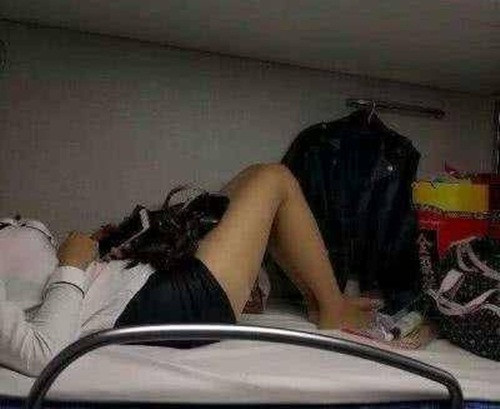 Gap ke gian, gai xinh nhanh tri thoat than ngoan muc