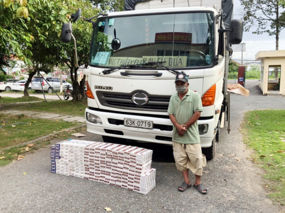 Xe luong xanh cho hang lau, cho nguoi trai phep