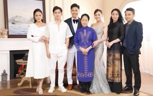 Ảnh Nam - Long về chung nhà đã rò rỉ cách dây khá lâu.