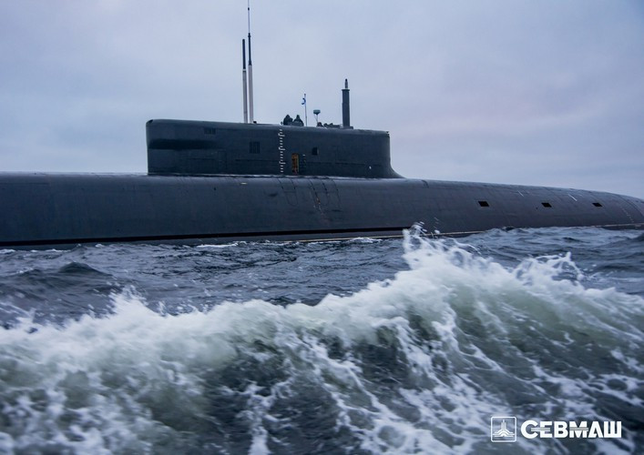 Bốn tàu ngầm Borei-A nữa đang ở các giai đoạn xây dựng khác nhau. Ngoài ra, một hợp đồng đã được ký kết để đóng thêm hai tàu ngầm tuần dương của dự án này. Ngoài ra, hải quân Nga còn có kế hoạch đóng thêm hai tàu ngầm Borei-A.