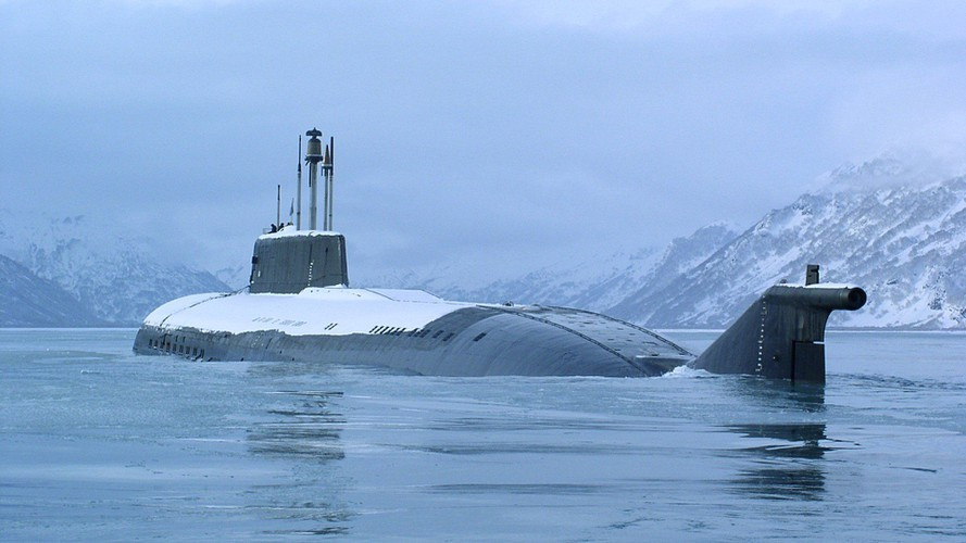 Tàu ngầm Knyaz Vladimir đã hoàn toàn trải qua các thử nghiệm của nhà nước. Vào mùa thu năm 2019, nó đã bắn thử một tên lửa đạn đạo xuyên lục địa Bulava.