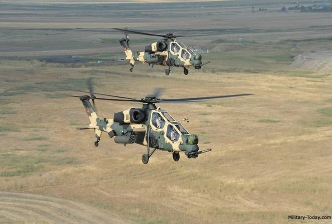 "Chúng ta không thể thực hiện hợp đồng đó. Nếu mua với giá này, quân đội Philippines chỉ có thể mua một hoặc hai trực thăng với ngân sách được cấp. Đó là lý do chúng tôi đang tìm mua khí tài từ các quốc gia ngoài Mỹ, cho phép sở hữu nhiều trực thăng hơn với khoản tiền được phân bổ", Bộ trưởng Delfin Lorenzana nói.