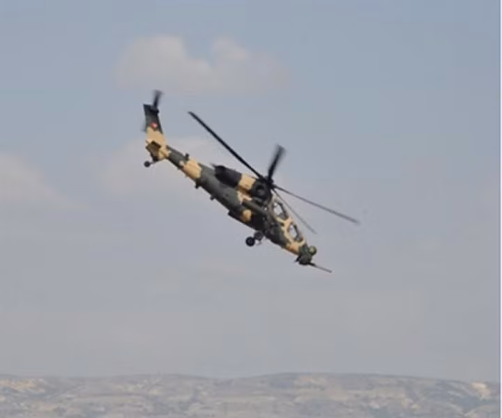 Vì vậy, về lâu dài không chỉ với những chiếc T129 ATAK xuất khẩu mà cả chương trình trực thăng tấn công này của Thổ có thể phải đối mặt với tình trạng không có động cơ. Trực thăng T129 ATAK do hãng AugustaWestland (Italia) và Tập đoàn công nghiệp hàng không vũ trụ Thổ Nhĩ Kỳ (TAI) hợp tác phát triển cho nhiệm vụ chống tăng - thiết giáp, chi viện hỏa lực bộ binh...