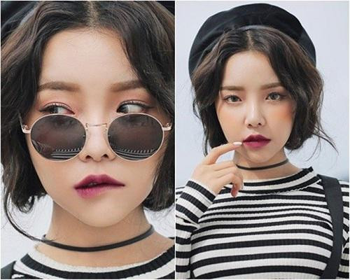 Nếu bạn sợ màu tím quá đậm so với mình thì hãy khéo léo tô lòng môi rồi loang nhẹ ra ngoài. Hoặc muốn quyến rũ hơn bạn cũng nên thử đánh full môi sẽ trông gợi cảm hơn.