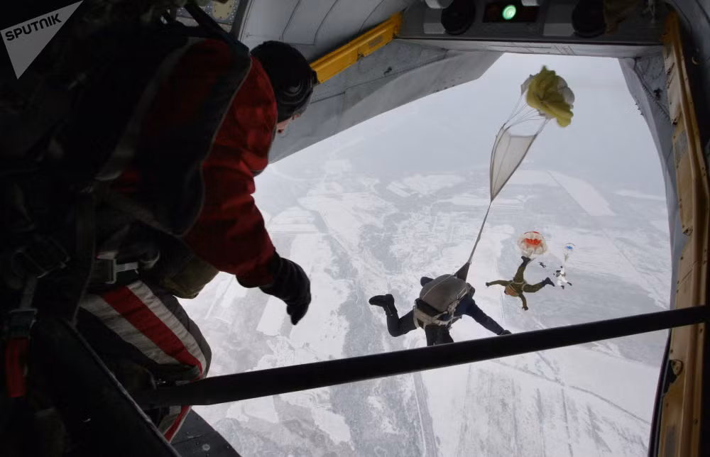 Các đơn vị bộ binh đặc biệt trong thành phần hạm đội hải quân đế quốc Nga đã được tái lập lại sau chiến tranh Nga-Nhật (1904-1905). Năm 1916, trên cơ sở những đơn vị này đã hình thành nên hai sư đoàn bộ binh hải quân đầu tiên của Nga ở Baltic và Biển Đen. Nguồn ảnh: Sputnik.