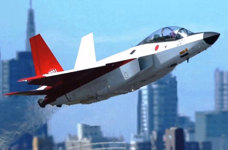 Điều này không những sẽ giúp Tokyo thoát khỏi cái bóng của Washington mà người Nhật còn tin rằng, một chiến đấu cơ do Nhật chế tạo, chỉ được sử dụng bởi Nhật sẽ ít bị "bắt bài" hơn một chiến đấu cơ nổi tiếng thế giới như F-22. Nguồn ảnh: Youtube.