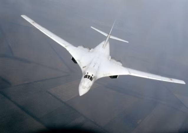 Theo báo cáo của Phó Thủ tướng Nga, quá trình chuẩn bị cho những chuyến bay thử đầu tiên của siêu phi cơ ném bom Tu-160M2 đang diễn ra hết sức suôn sẻ và hoàn toàn có thể hoàn tất ngay trong năm nay. Nguồn ảnh: Military..