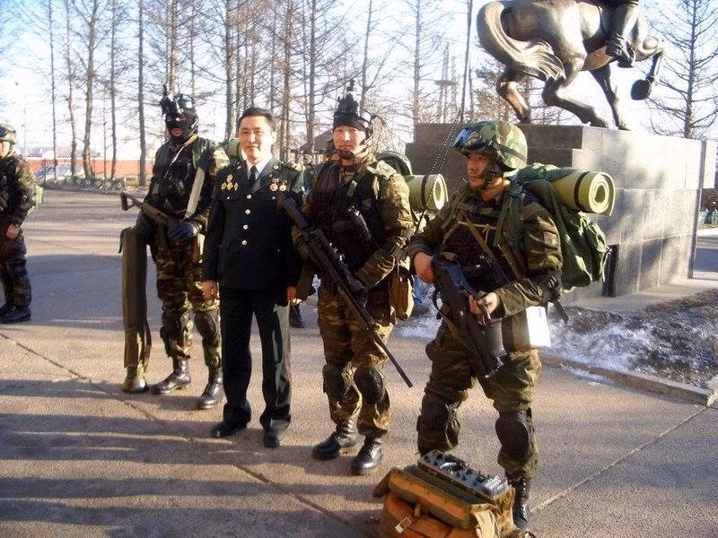 Do có khí hậu thảo nguyên cực kỳ khắc nghiệt nên thành viên trong các lực lượng đặc nhiệm Mông Cổ đều được tuyển chọn từ những cá nhân có sức khỏe hơn người. Nguồn ảnh: Dikon.