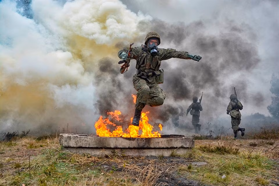 Trong Chiến tranh Thế giới thứ hai, Ba Lan từng phải chịu cảnh chia cắt khi một bên họ bị Đức tấn công còn phía còn lại bị Liên Xô tấn công. Nguồn ảnh: BQP Ba Lan.