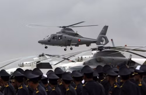 Rõ ràng có thể thấy trong thương vụ Z-9 Trung Quốc thản nhiên chiếm lĩnh thị phần thị trường trực thăng quân sự bằng chính công nghệ từ các đối thủ của mình. Và các công ty chế tạo máy bay châu Âu, trong đó có cả Nga có lẽ đã quá thấm thía bài học tại thị trường Trung Quốc. Nguồn ảnh: Campuchia.