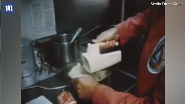 Thậm chí họ còn có cả máy khuấy trứng. Nguồn ảnh: DM.