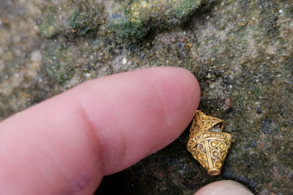 Di dao, dot nhien da phai di vat ngan nam, tro thanh trieu phu