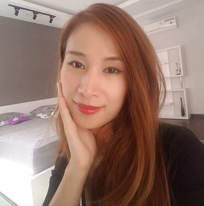 Nhờ sự ủng hộ từ chị gái và cha mẹ, đến nay, sau hơn 10 năm, Đông Nhi vẫn giữ hình ảnh đẹp trong mắt công chúng, không scandal.