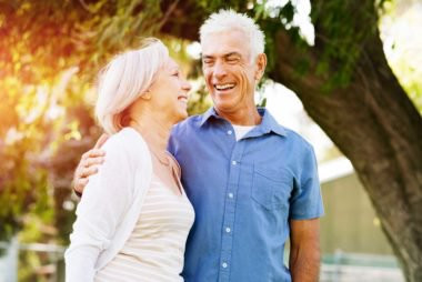 Ung thư bàng quang không dễ phát hiện. Vậy nên, nếu thấy cơ thể có các triệu chứng bất thường như máu trong nước tiểu, nhiễm trùng đường tiểu, chán ăn... bạn nên đi khám ngay. Ảnh: Shutterstock.