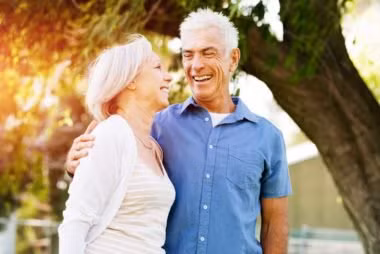 Ung thư bàng quang không dễ phát hiện. Vậy nên, nếu thấy cơ thể có các triệu chứng bất thường như máu trong nước tiểu, nhiễm trùng đường tiểu, chán ăn... bạn nên đi khám ngay. Ảnh: Shutterstock.