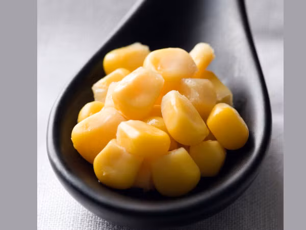 3. Bổ dưỡng cho phụ nữ mang thai: Ngô rất giàu folate. Bác sĩ thường khuyên phụ nữ mang thai tăng cường bổ sung folate nếu cơ thể bị thiếu. Folate là chất giúp ngăn chặn nguy cơ sảy thai và thai nhi bị khuyết tật. Ảnh: Boldsky.