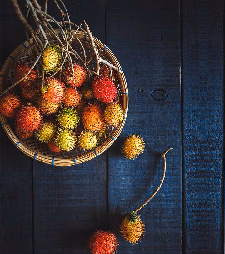 Chưa có nghiên cứu cụ thể nào cho thấy quả chôm chôm có thể hỗ trợ giảm cân. Tuy nhiên, trái cây nói chung đều chứa một lượng chất xơ đáng kể có thể hỗ trợ giảm cân. Ảnh: Shutterstock.