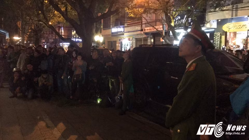 Chiều 21/12, trả lời PV VTC News, Đại tá Nguyễn Đức Dũng - Trưởng phòng Tham mưu Công an TP Đà Nẵng cho biết, Công an thành phố Đà Nẵng không chủ trì việc khám xét nhà đối với ông Phan Văn Anh Vũ.