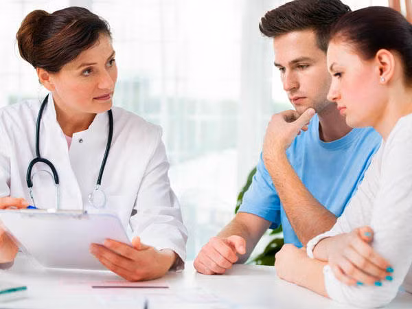 6. Tăng khả năng mang thai: Đậu phộng giàu axit folic (folate) làm tăng khả năng thụ thai ở phụ nữ. Folate được cho là rất quan trọng trong sự phát triển của bào thai. Khi có đủ folate trong cơ thể, bạn sẽ mang thai dễ dàng hơn. Ảnh: Boldsky.