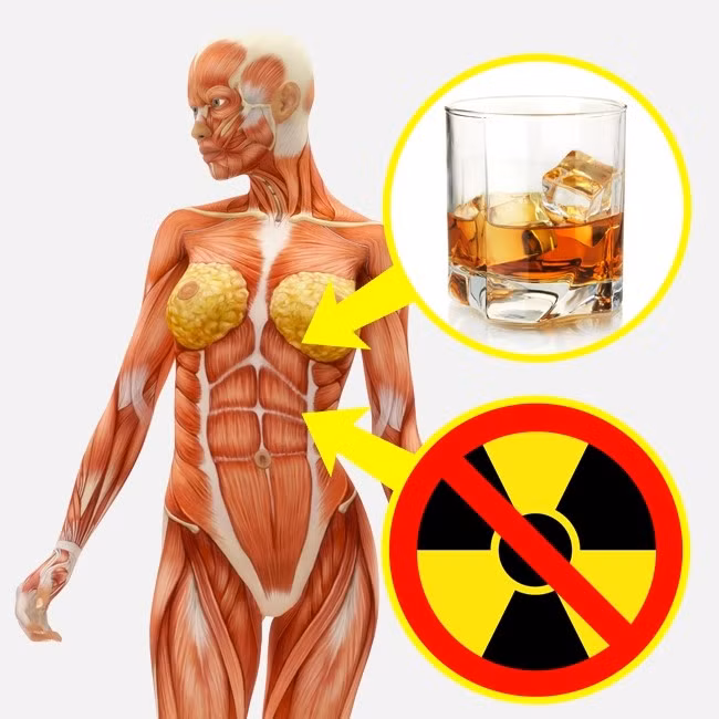 5. Rượu bảo vệ bạn khỏi bị bức xạ: Đây thực sự là một sai lầm khi uống rượu mà bạn không nên tin. Trên thực tế, cồn không phải là thuốc chữa bệnh cho xạ trị, nó không thể loại bỏ các chất phóng xạ phóng xạ ra khỏi cơ thể bạn và nó cũng không bảo vệ bạn khỏi những bức xạ nguy hiểm. Nếu bạn cần được bảo vệ khỏi bức xạ, có những nguồn cung cấp y tế đặc biệt. Ảnh: Depositphotos.