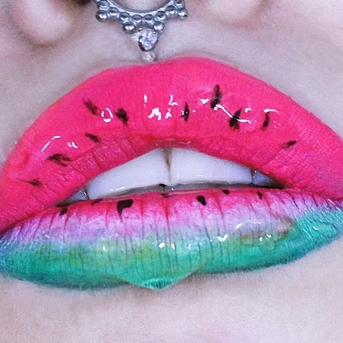 Khong chi an cuc ngon, dua hau dung de lam dep cung tot vo cung