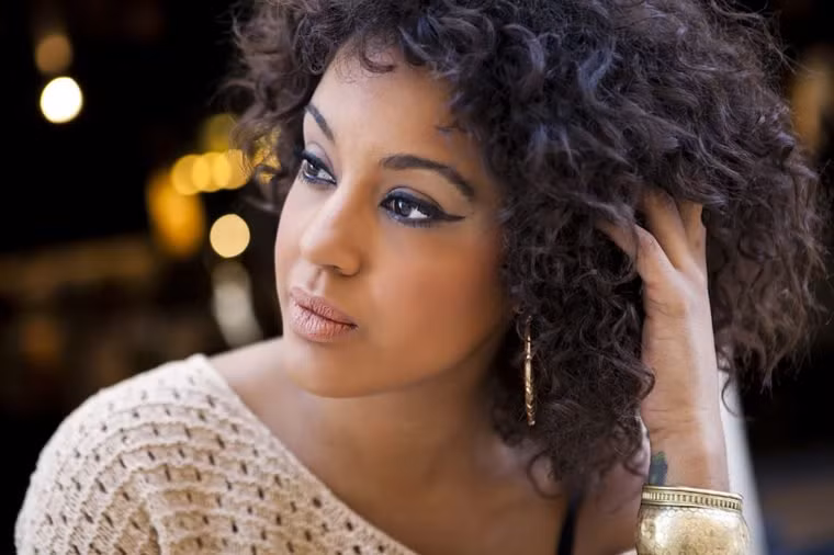 Ngăn nhiễm trùng “cô bé”: Ba mươi phần trăm phụ nữ bị nhiễm trùng bộ phận sinh dục và họ thậm chí không biết điều đó. Nhiễm khuẩn âm đạo có thể được điều trị bằng cách bổ sung probiotic qua đường ăn uống hoặc dùng trực tiếp vào “chỗ ấy”. Ảnh: Shutterstock.