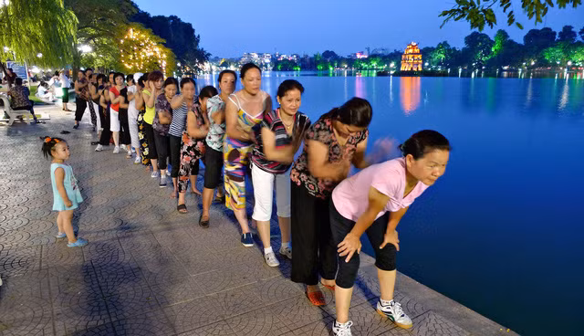 Ha Noi chi 30 ti nao vet ho Hoan Kiem