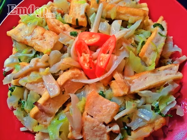 Món ăn thanh đạm, đủ chất và cũng rất ngon miệng. Khi các bạn đã chán ngấy thịt cá rồi thì hãy làm món ăn này thưởng thức nhé. Chúc các bạn ngon miệng!