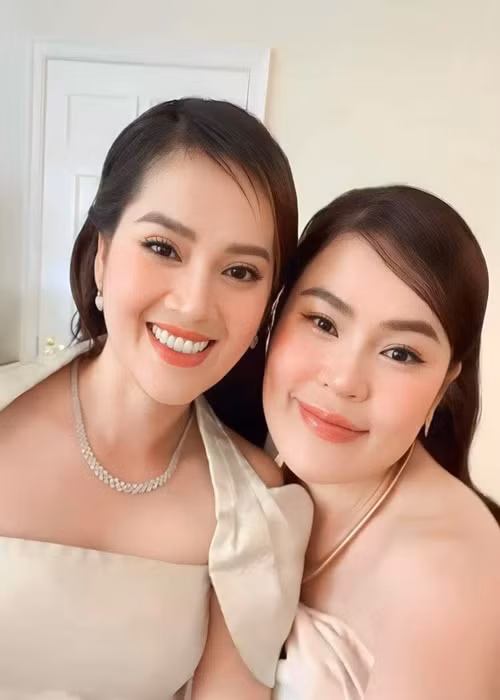 Nhan sắc gợi cảm của Hồng Loan khiến nhiều khán giả của cố nghệ sĩ Vũ Linh bất ngờ.