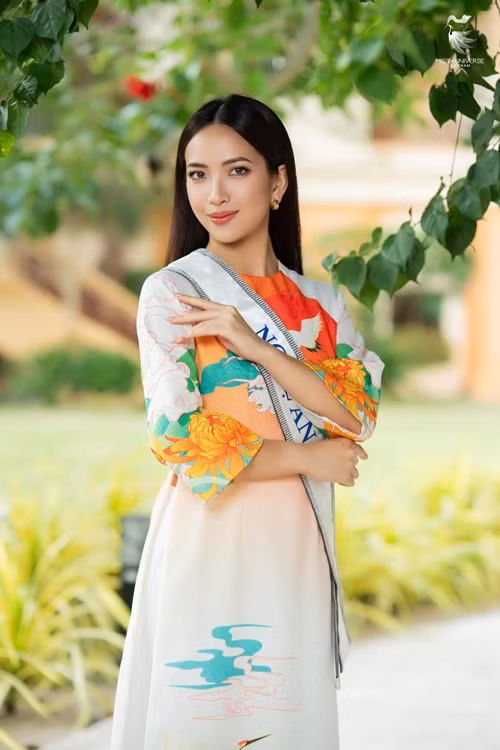 Ảnh áo dài của thí sinh Trần Thị Ngọc Mai.