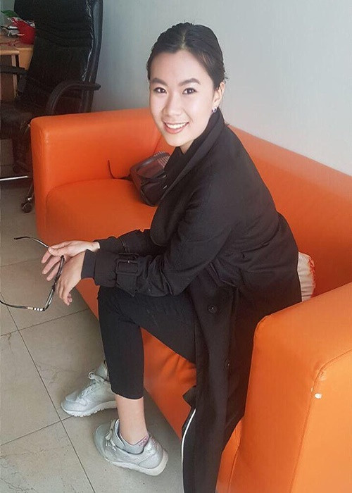 Nụ cười tươi tắn của thí sinh Miss Universe Vietnam 2023 ghi điểm với người đối diện. Ảnh: FBNV.