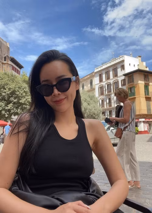 Ít tháng trước, khi được hỏi về Hồ Hoài Anh, Lưu Hương Giang chia sẻ, cả hai luôn ứng xử văn minh và vẫn cùng nhau chăm sóc con cái.