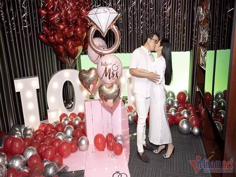 Nữ ca sĩ cho biết, chuyện tình cảm với doanh nhân Thắng Ngô là một bài học giúp cô chín chắn hơn trong mọi quyết định của cuộc đời mình. Ảnh: Vietnamnet.