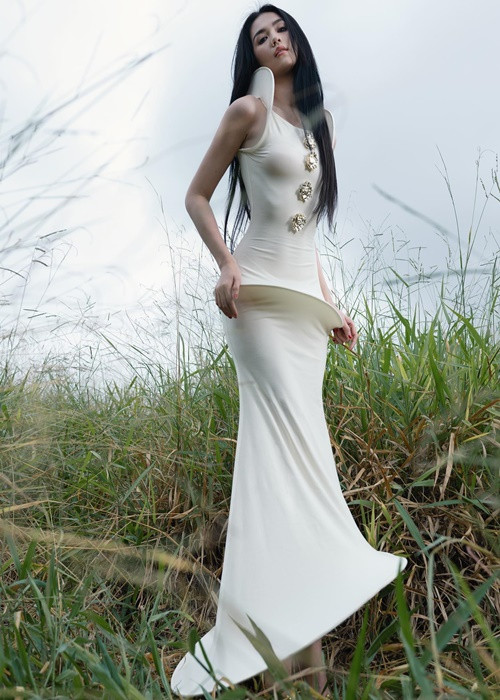 Khao khát có con, nữ người mẫu đã tìm đến phương pháp thụ tinh ống nghiệm (IVF).